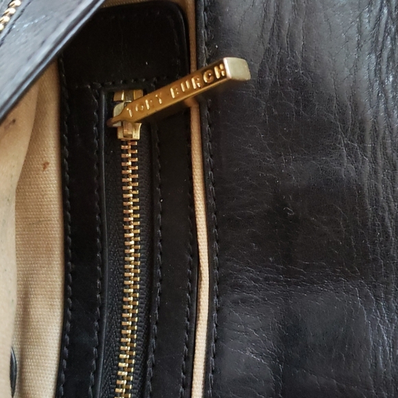 Tory Burch Clutch black small bag wit logo gold Chain strap & dust bag - Picture 8 of 15